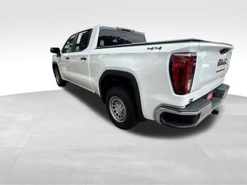 Used 2023 GMC Sierra 1500 Pro w/ Pro Value Package AWD/4WD image 2