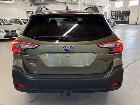 Used 2023 Subaru Outback Onyx Edition XT AWD/4WD image 5