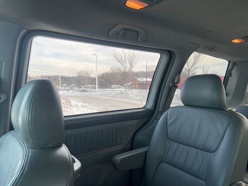 Used 2004 Honda Odyssey EX-L image 19