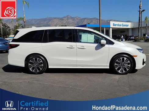 Certified 2026 Honda Odyssey Elite image 4