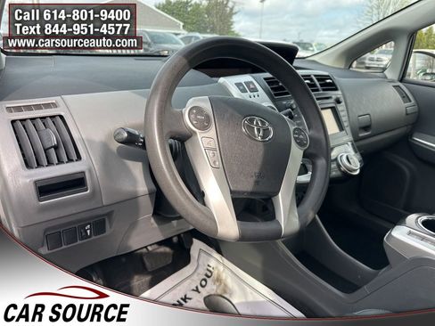 Used 2012 Toyota Prius V Three image 6
