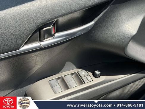 Used 2024 Toyota Camry LE FWD image 4