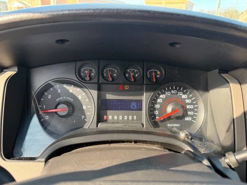 Used 2010 Ford F150 STX image 11