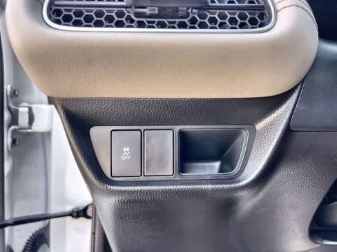 Used 2026 Honda HR-V EX-L image 29