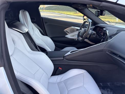 Used 2021 Chevrolet Corvette Stingray Preferred Cpe w/ 2LT image 24