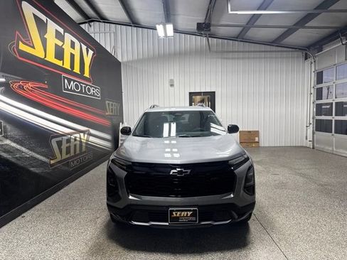 Used 2026 Chevrolet Equinox RS w/ Convenience Package III FWD image 16