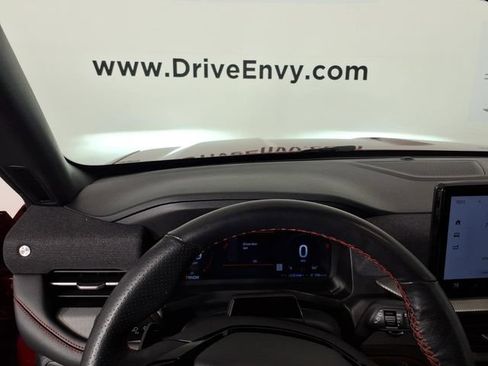 Used 2025 Ford Explorer ST AWD/4WD image 25