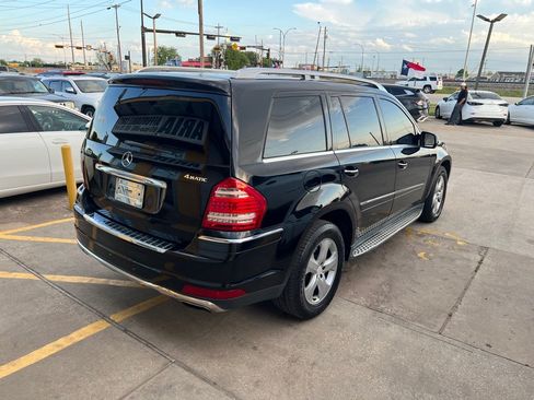 Used 2010 Mercedes-Benz GL 450 4MATIC image 5