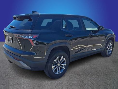 Used 2025 Chevrolet Equinox LT FWD image 4