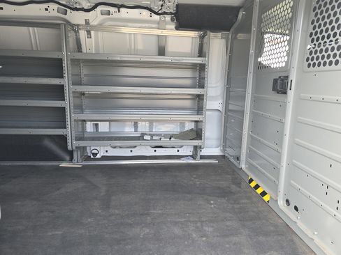 Used 2020 Ford Transit 150 T-150 130 Low Rf 8670 GVWR RWD image 11