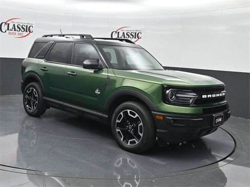 Used 2024 Ford Bronco Sport Outer Banks image 5