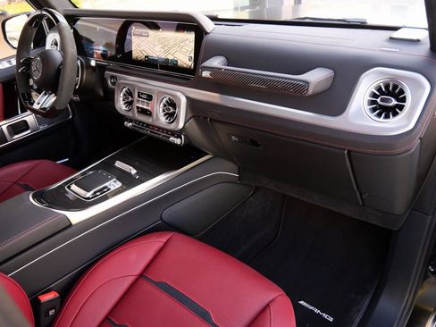 Used 2025 Mercedes-Benz G 63 AMG 4MATIC w/ Night Package Magno image 23