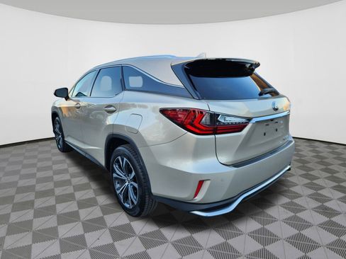 Used 2018 Lexus RX 350L Luxury image 3