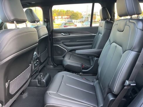 New 2026 Jeep Grand Cherokee L Limited AWD/4WD image 14