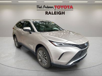 Used 2024 Toyota Venza XLE