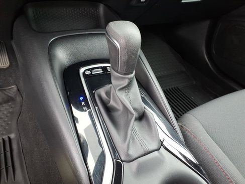 Certified 2024 Toyota Corolla SE Nightshade image 11