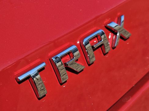 New 2026 Chevrolet Trax LT image 14