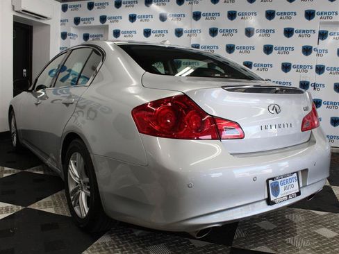 Used 2012 INFINITI G37 Journey w/ Premium Pkg RWD image 2