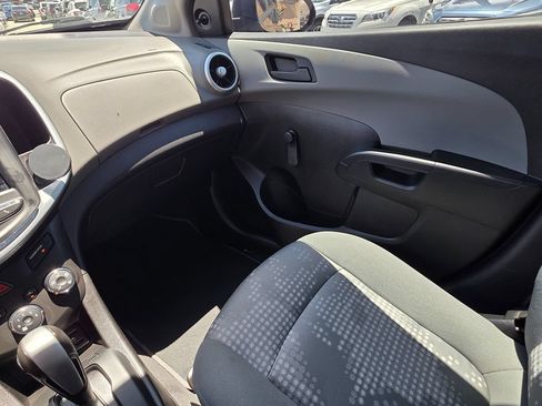 Used 2018 Chevrolet Sonic LS FWD image 29