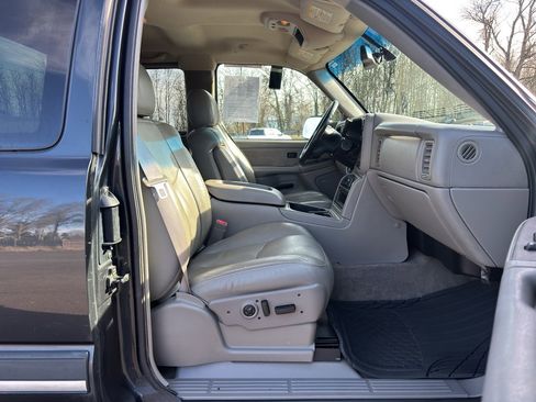 Used 2003 Chevrolet Silverado 2500 LT image 13