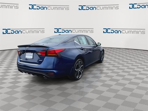 Used 2023 Nissan Altima 2.5 SR image 8