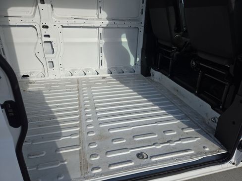 Used 2024 RAM ProMaster 3500 w/ Safety Group image 27