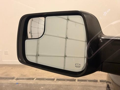 Used 2022 RAM 1500 Lone Star image 13