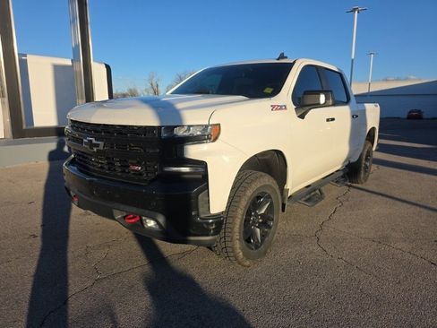 Used 2019 Chevrolet Silverado 1500 LT Trail Boss image 1