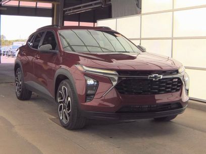 Used 2025 Chevrolet Trax RS w/ Driver Confidence Package