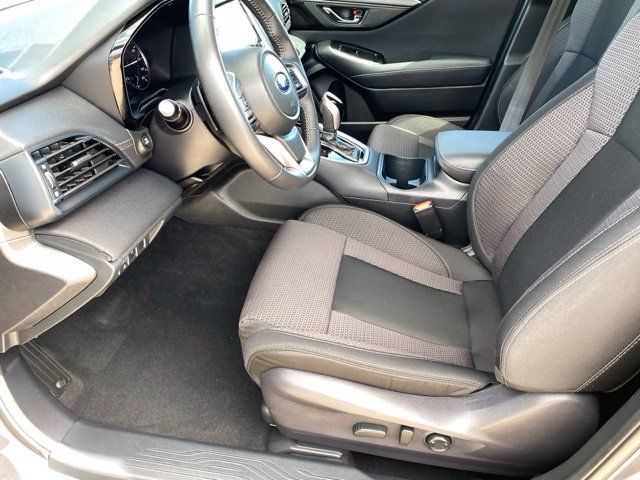 Used 2025 Subaru Outback Premium w/ Popular Package #1A AWD/4WD image 10