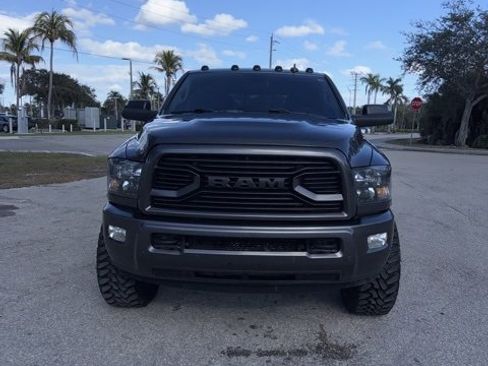 Used 2018 RAM 2500 Big Horn w/ Sport Appearance Group image 6