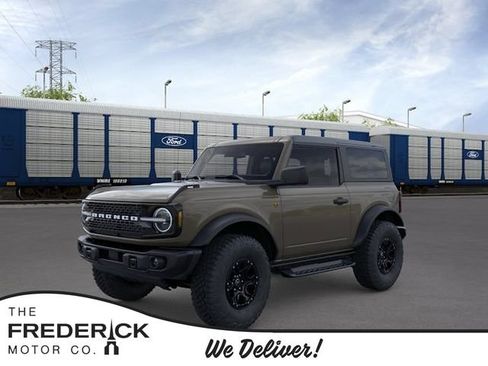 New 2026 Ford Bronco Badlands AWD/4WD image 1
