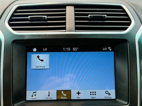 Used 2017 Ford Explorer Limited w/ Equipment Group 301A AWD/4WD image 39