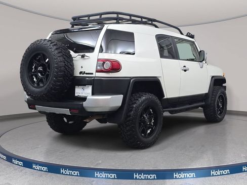 Used 2012 Toyota FJ Cruiser 4WD w/ Convenience Pkg image 6