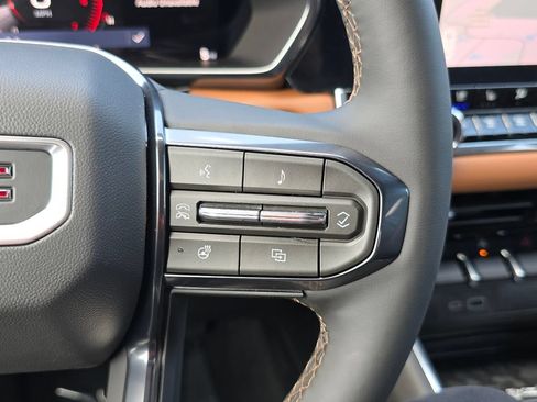 New 2026 GMC Canyon AT4 w/ Technology Plus Package AWD/4WD image 20