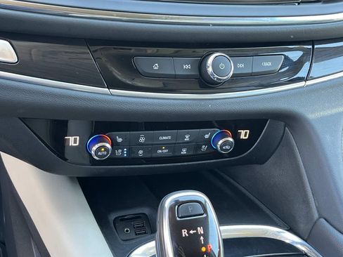 Used 2020 Buick Enclave Premium w/ Trailering Package, 5000 lbs. AWD/4WD image 34