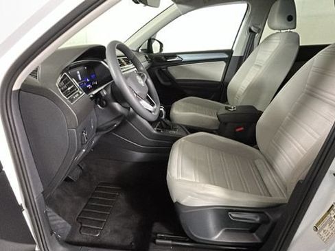 Used 2023 Volkswagen Tiguan S FWD image 11