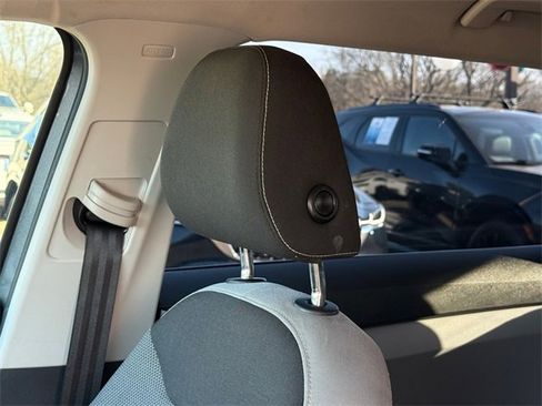 Used 2023 Volkswagen Taos S image 11