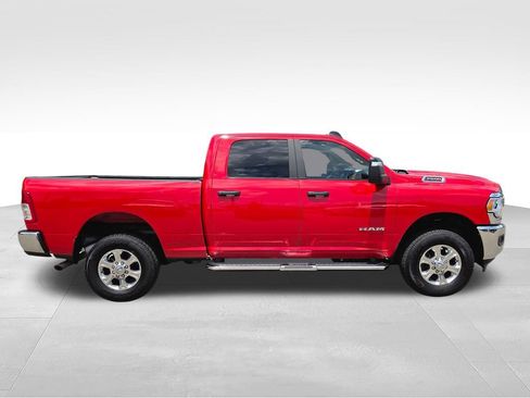 Used 2024 RAM 2500 Big Horn AWD/4WD image 8