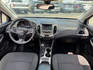 Used 2017 Chevrolet Cruze LT FWD video 2