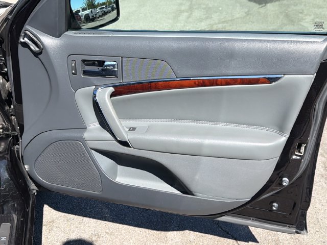 Used 2010 Lincoln MKZ FWD image 22