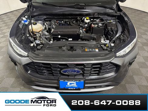 Used 2023 Ford Escape ST-Line w/ Tech Pack #1 AWD/4WD image 23