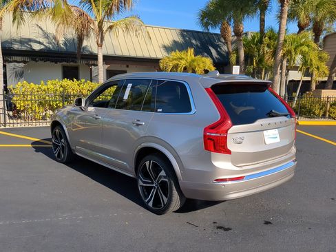 Used 2025 Volvo XC90 B6 Ultra w/ Protection Package Premier image 8