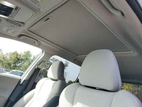 Used 2019 Subaru Forester Premium image 20