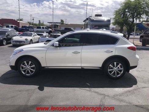 Used 2017 INFINITI QX50 2WD w/ Premium Plus Package image 42
