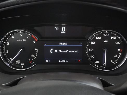Used 2023 Cadillac XT4 Luxury w/ Cold Weather Package FWD image 10