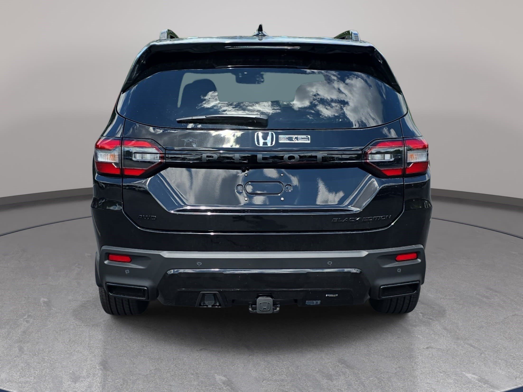 New 2026 Honda Pilot Black Edition image 6