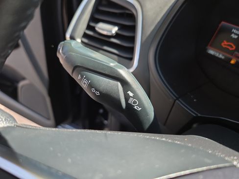 Used 2024 Ford Edge Titanium image 15