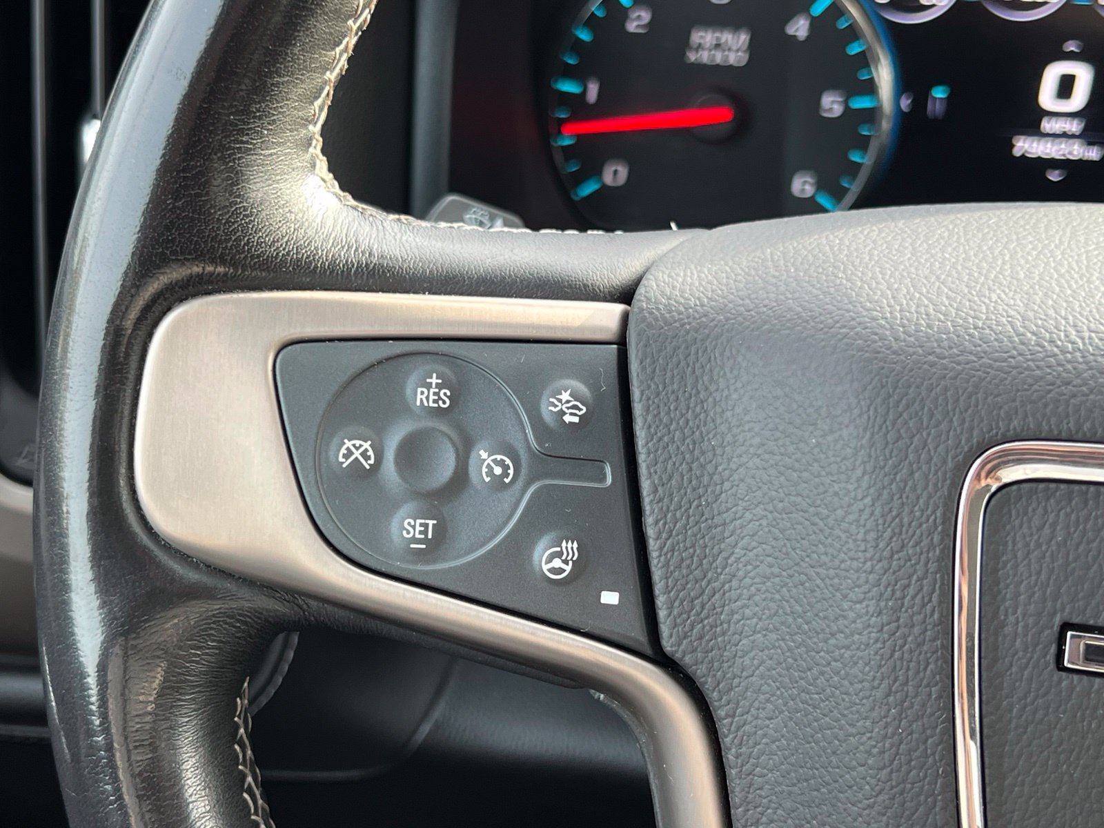 Used 2018 GMC Sierra 1500 Denali AWD/4WD image 28
