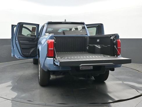 New 2026 Toyota Tacoma SR5 RWD image 33